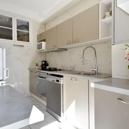 Apartman Le Rossini By Interhome